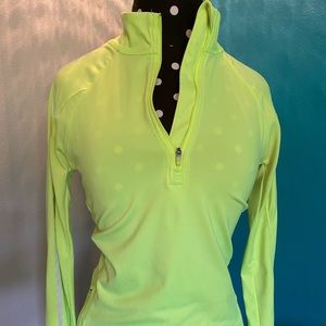 Forever 21 1/4 Zip Athletic Top. XS